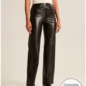 Abercrombie & Fitch Vegan Leather 90s Straight Ultra High Rise Pants‎